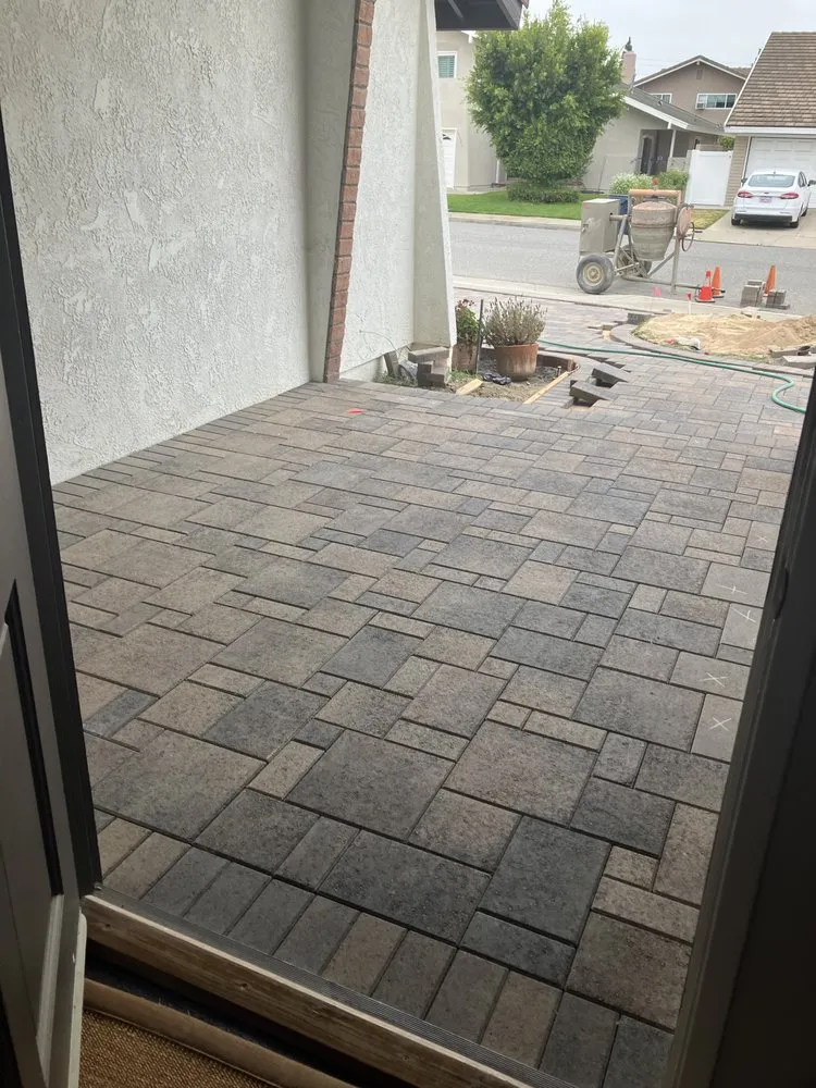 Expert vinyl fence installation experts serving Orange, CA - Ramco Construction