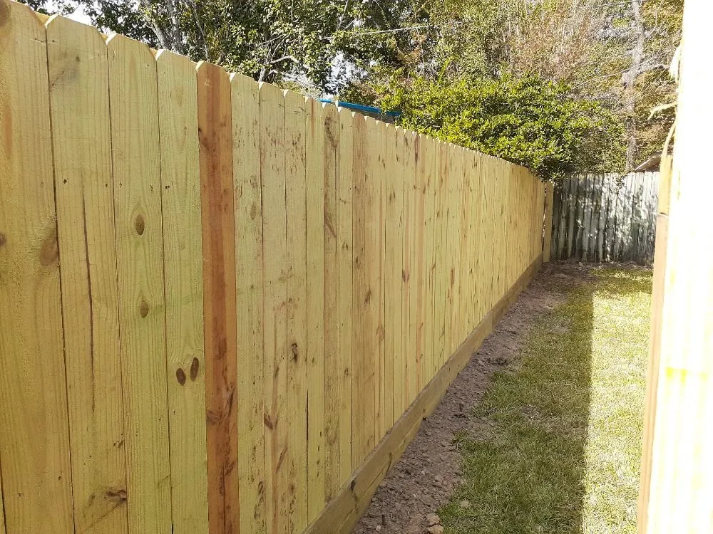 Affordable fence installation in Conroe, TX by RC Global