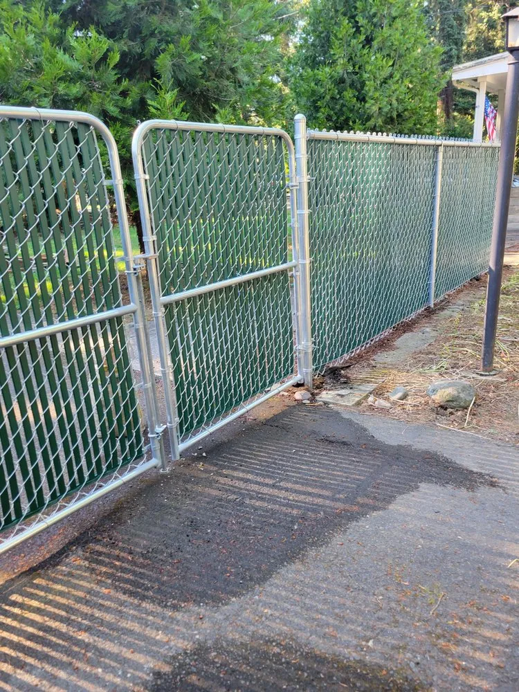 Affordable fence installation experts serving Gresham, OR - Rick's Custom Fencing & Decking