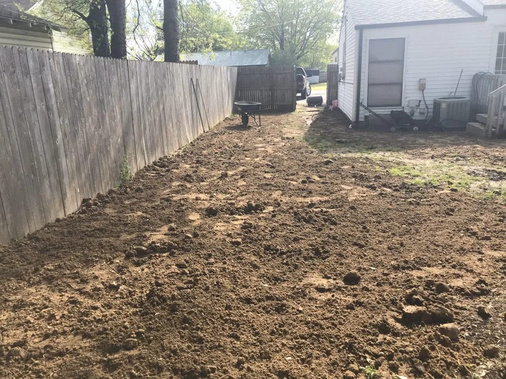 Reliable privacy fencing service in Tulsa, OK - Rigo