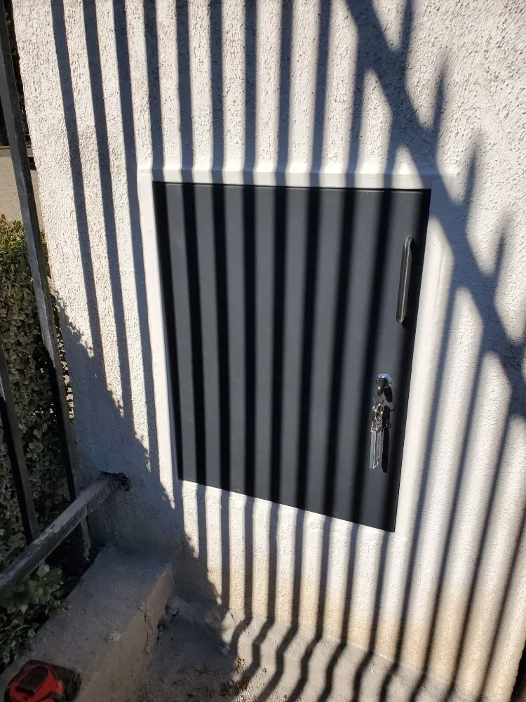 Professional fence repair service in Clovis, CA - RJ Ritter