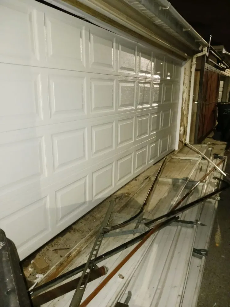 Reliable privacy fencing service in Chicago, IL - Roberto's Construction