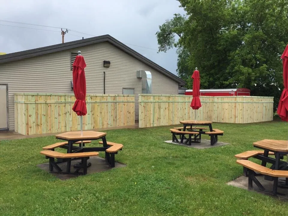 Top-rated chain link fencing service in Appleton, WI - Rock Solid Exteriors