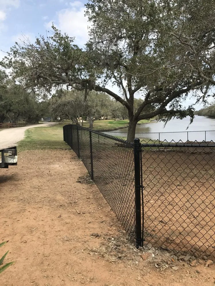 Top-rated wood fence service in Angleton, TX by Rock Solid Fence