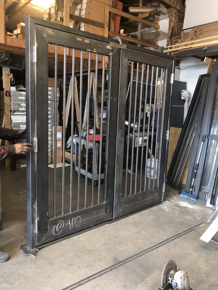Expert fence repair in Ceres, CA by RQI