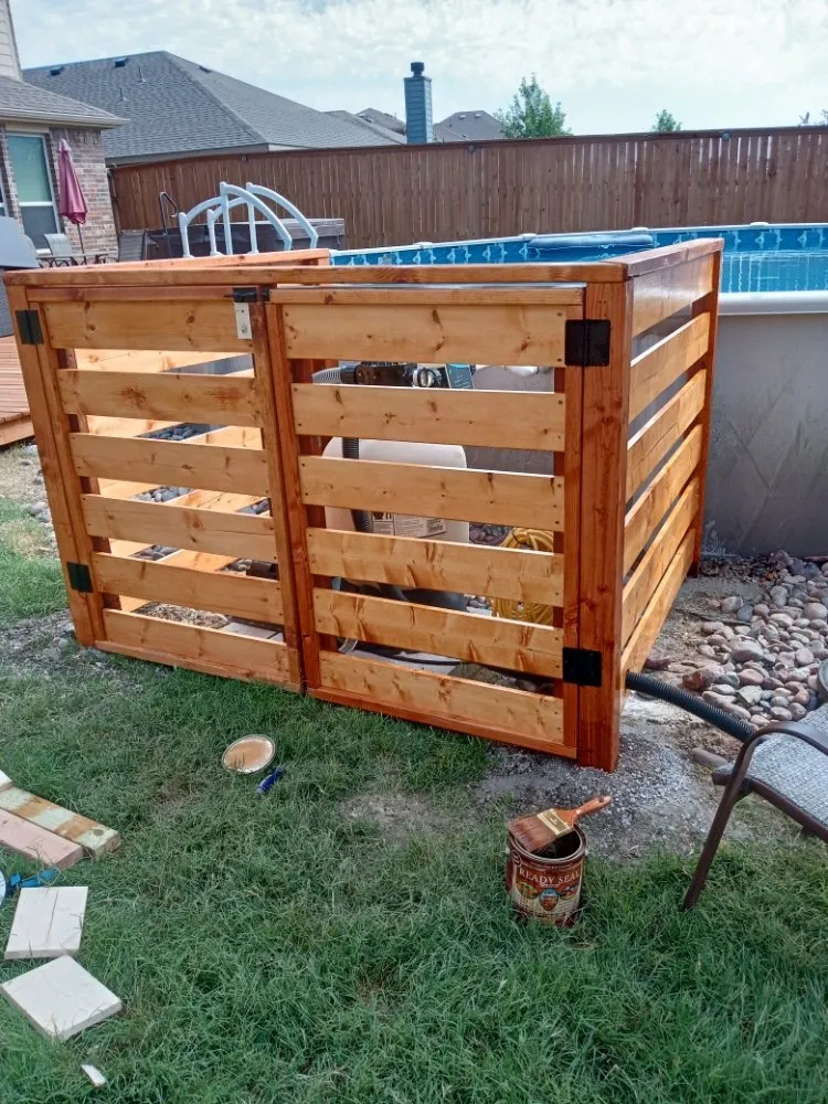 Trusted privacy fencing for homes in Commerce, TX by R&R Communication