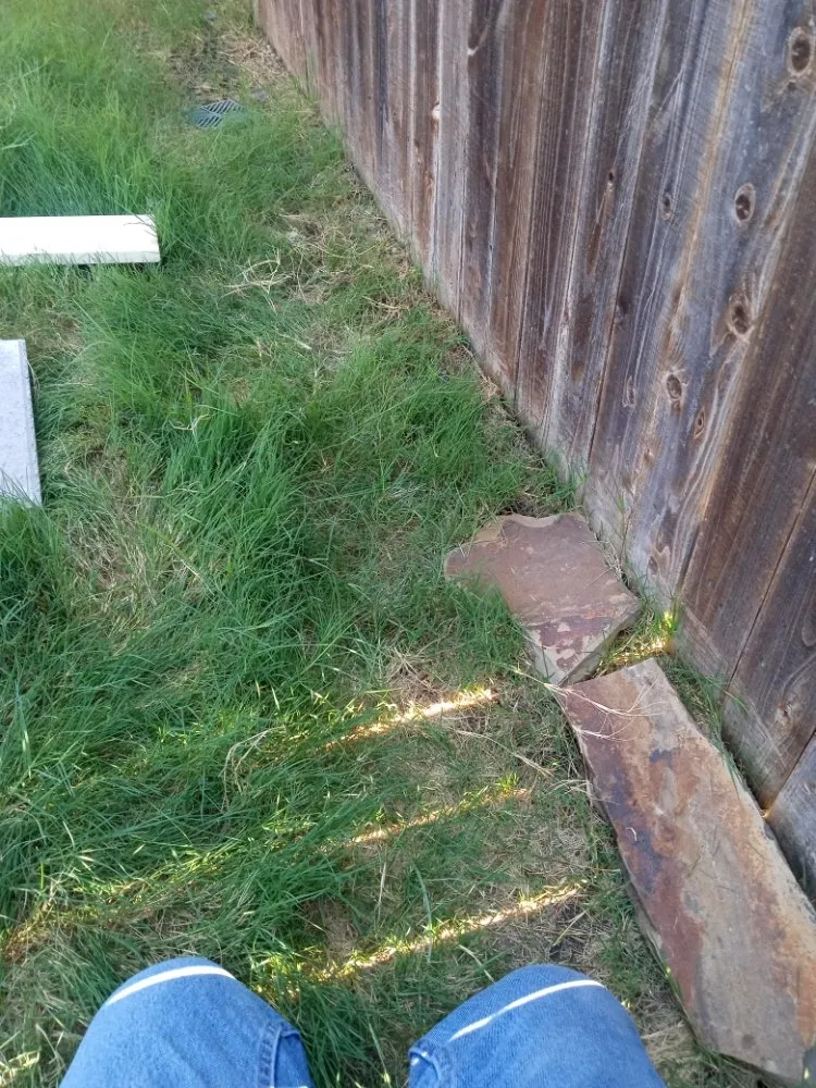 Local privacy fencing experts serving Commerce, TX - R&R Communication