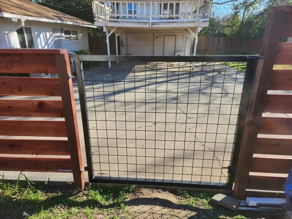 Expert chain link fencing service in Placerville, CA - RT Mobile Welding