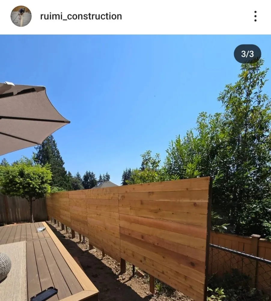 Top-rated wood fence service in Everett, WA by RUIMI CONSTRUCTION