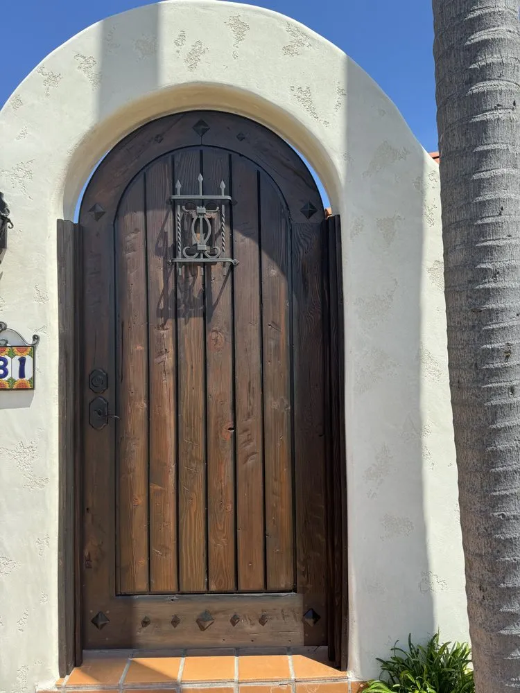 Affordable fence installation for homes in Encinitas, CA by Rustic 101