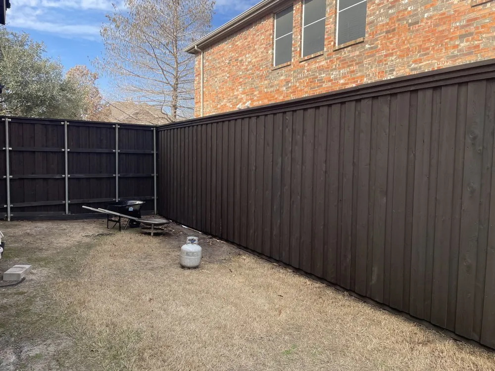 Professional fence installation for homes in Aledo, TX by Rustic Stain