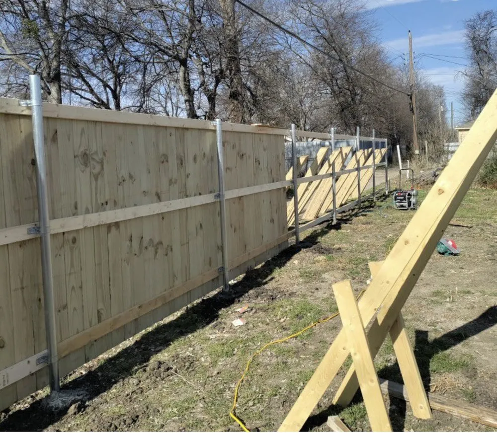 Affordable privacy fencing service in Euless, TX - Sam’s Concrete Solution