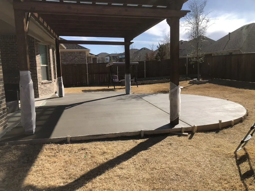 Trusted fence repair in Euless, TX by Sam’s Concrete Solution