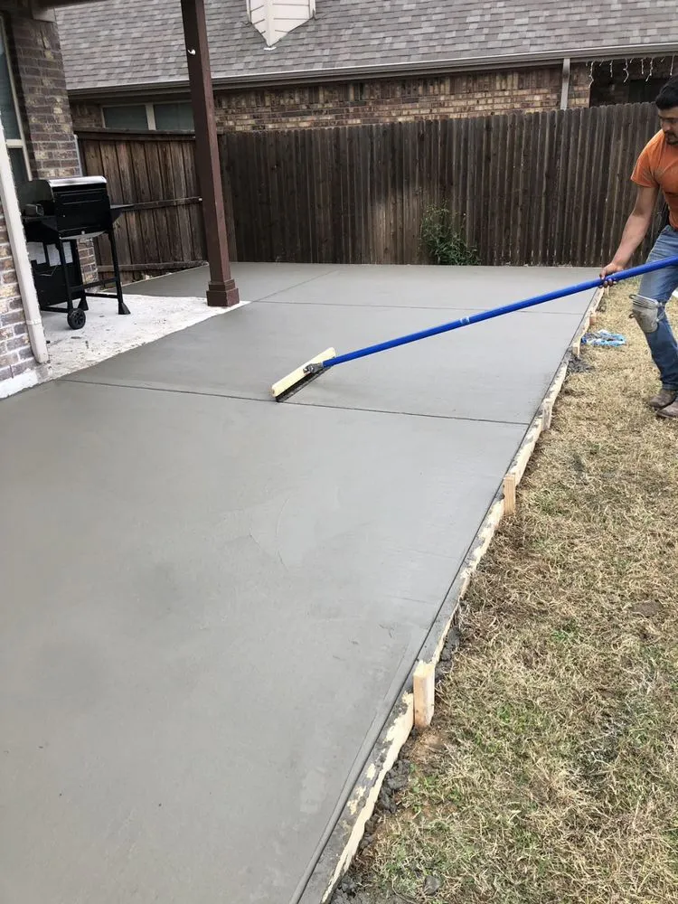 Reliable chain link fencing service in Euless, TX - Sam’s Concrete Solution