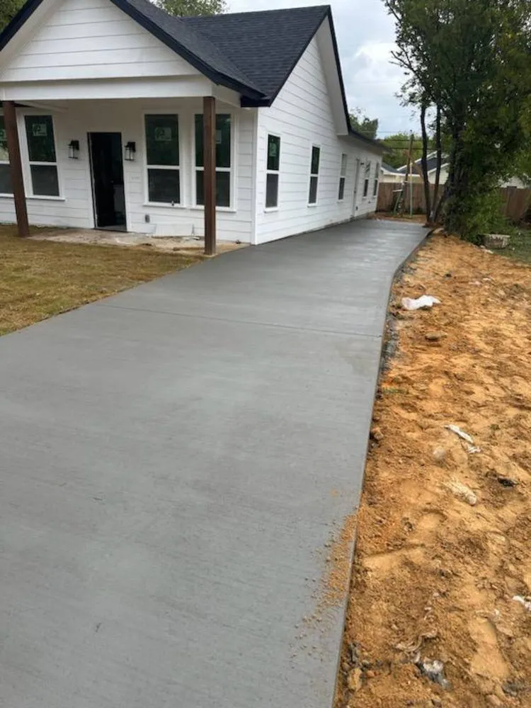 Professional chain link fencing in Euless, TX by Sam’s Concrete Solution