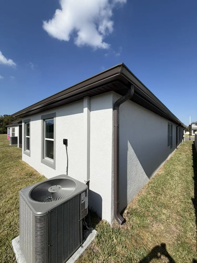 Local wood fence service in Riverview, FL by Seamless Structures