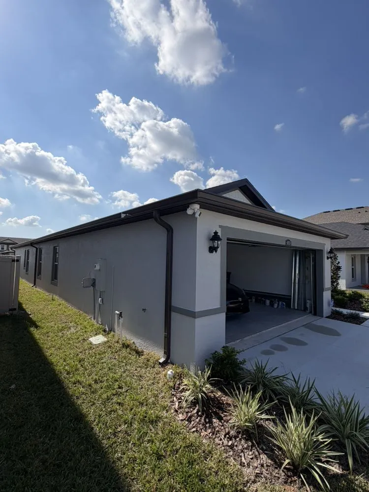 Local privacy fencing experts serving Riverview, FL - Seamless Structures