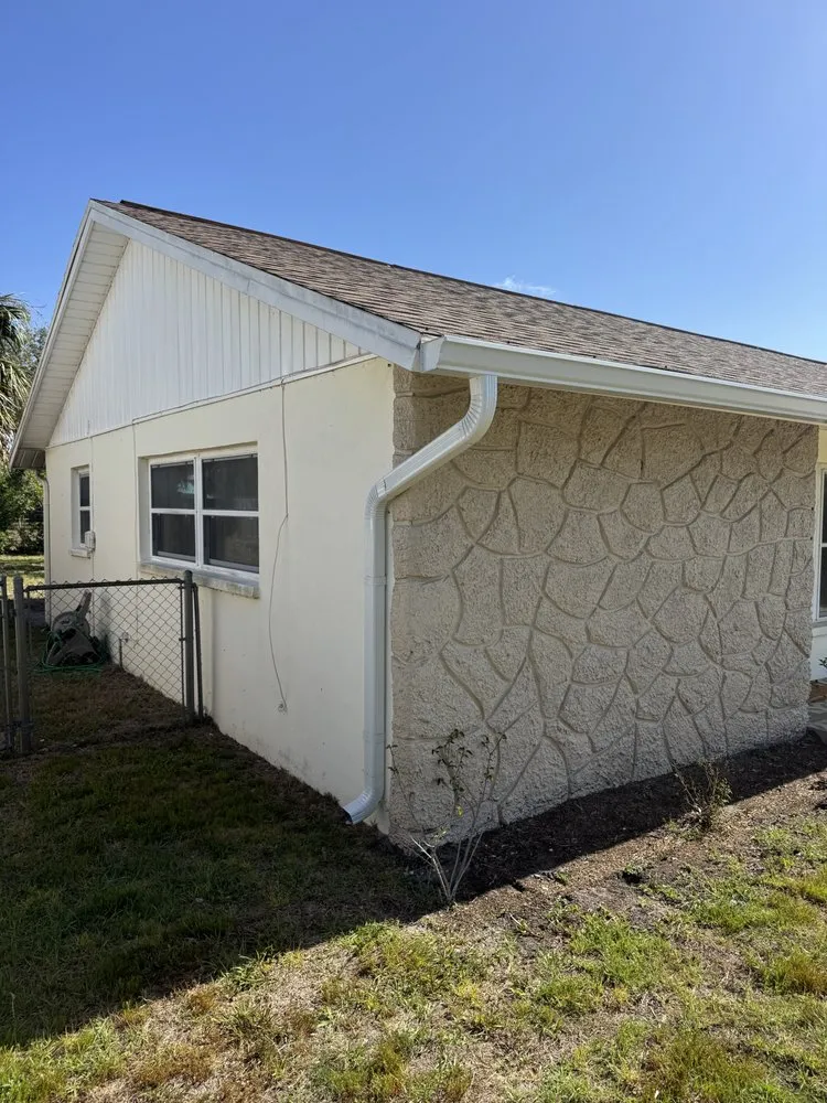Local privacy fencing in Riverview, FL by Seamless Structures