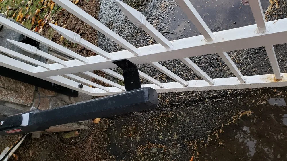 Expert chain link fencing for homes in Eugene, OR by Secure Access & Entry