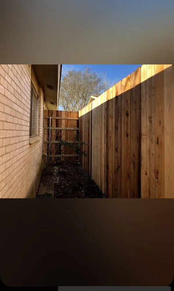 Affordable wood fence service service in Porter, TX - SecureBound Contracting