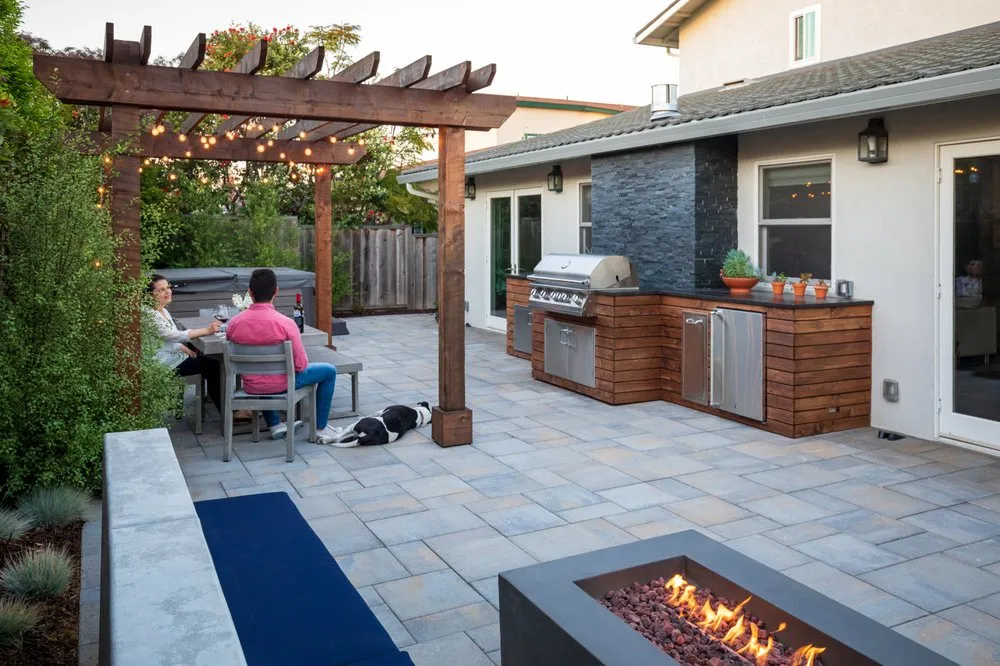 Trusted privacy fencing service in Concord, CA - SG Construction