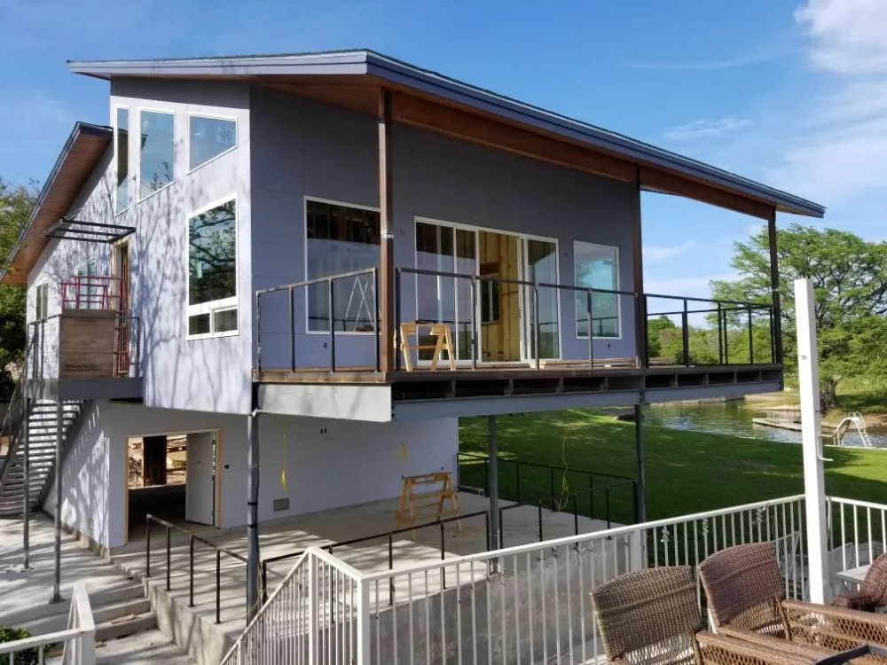 Professional vinyl fence installation service in Austin, TX - Sharp Welding Design