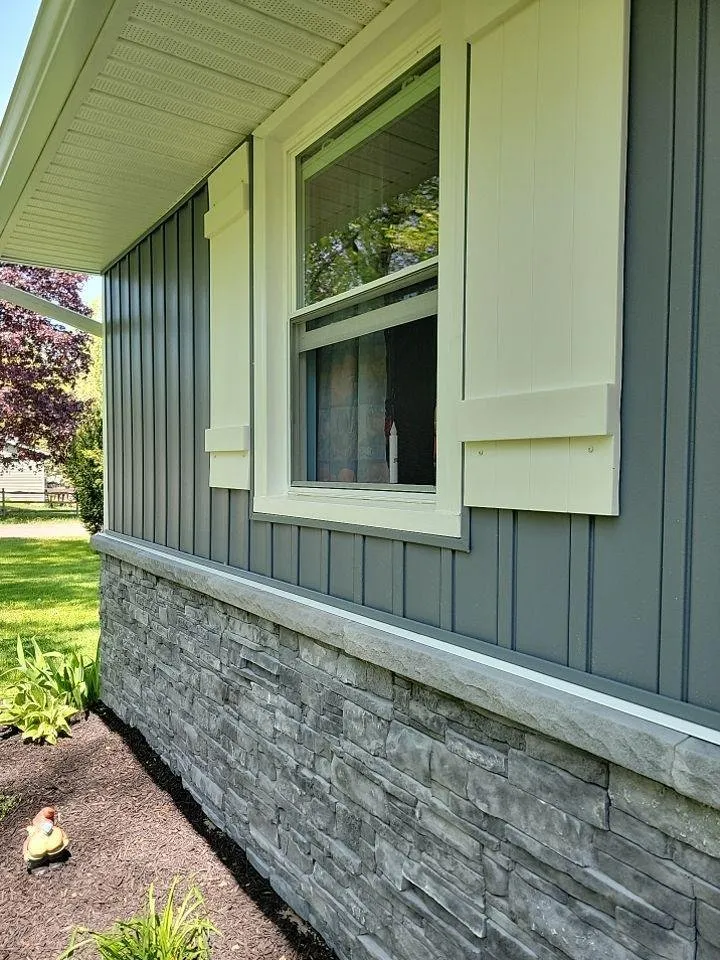 Quality vinyl fence installation for homes in Canton, OH by Silver Leaf