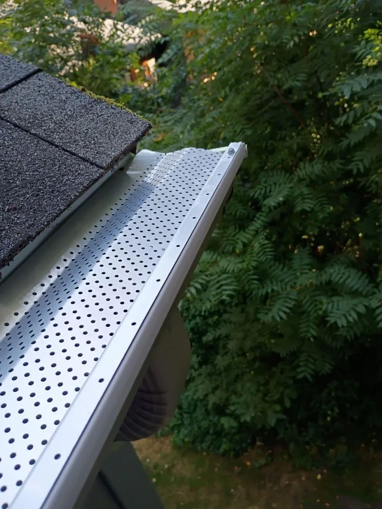 Reliable wood fence service experts serving Canton, OH - Silver Leaf