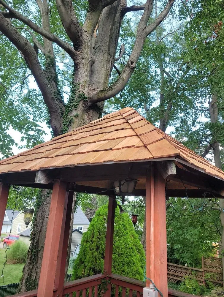 Quality fence repair in Canton, OH by Silver Leaf