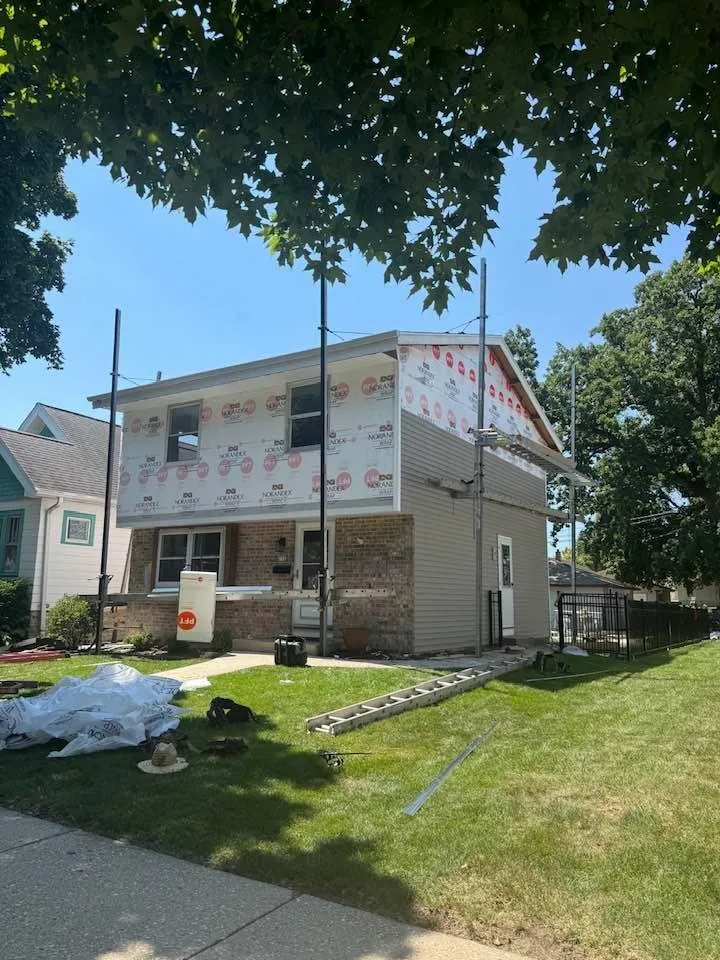 Affordable vinyl fence installation experts serving Canton, OH - Silver Leaf