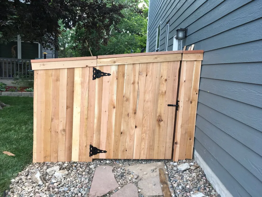 Expert privacy fencing service in Aurora, CO - Simcoe Services