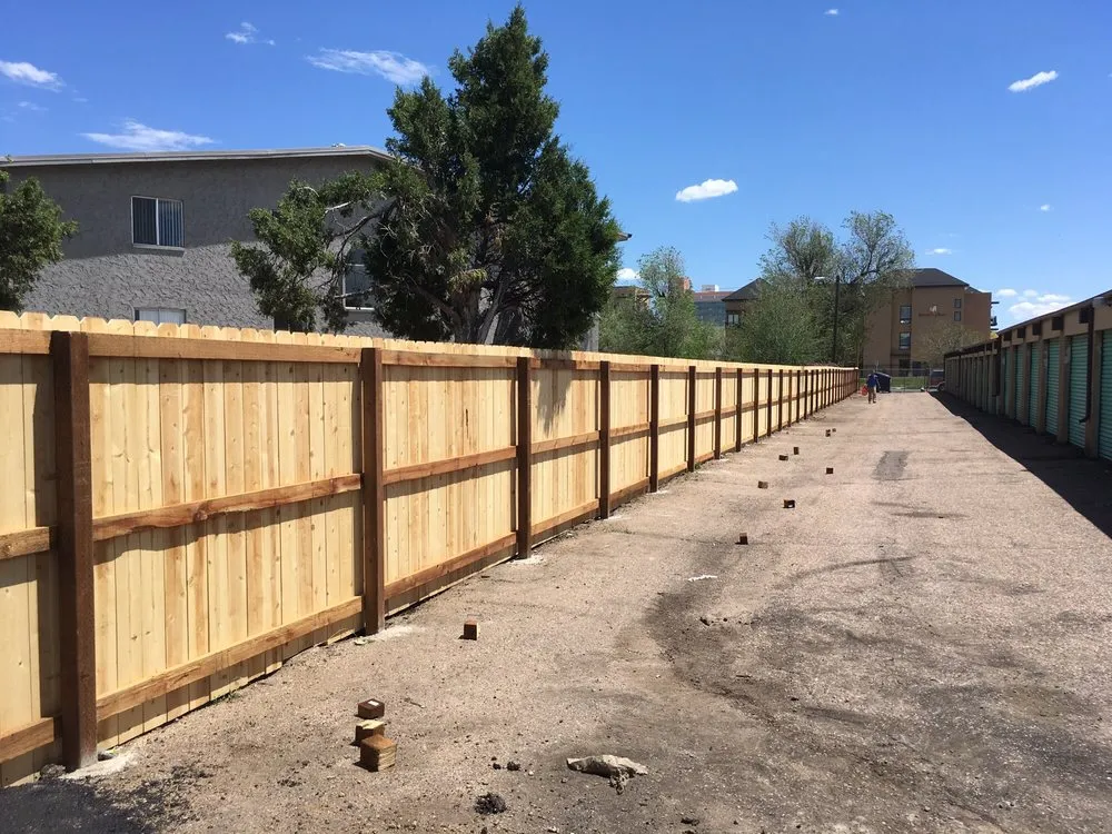 Trusted privacy fencing experts serving Aurora, CO - Simcoe Services