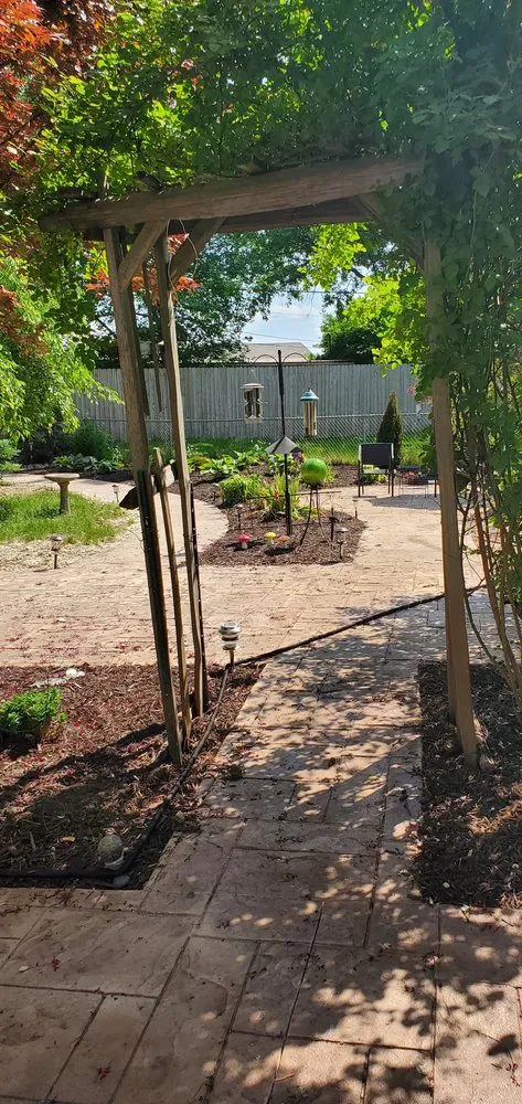 Top-rated wood fence service service in Dewitt, MI - SimTech Outdoor Solutions