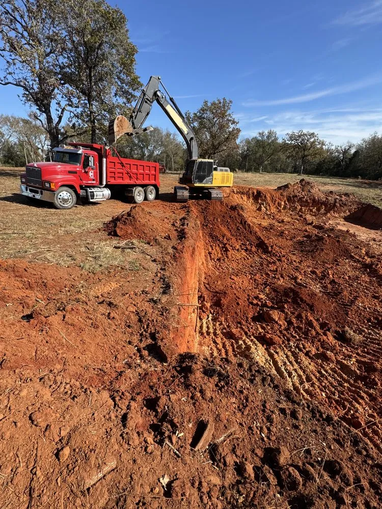 Expert chain link fencing service in Centerville, TX - Sms Construction