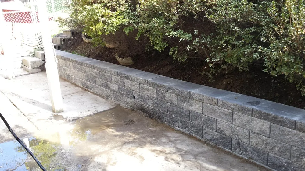 Professional wood fence service experts serving Pittsburgh, PA - Solid Contracting