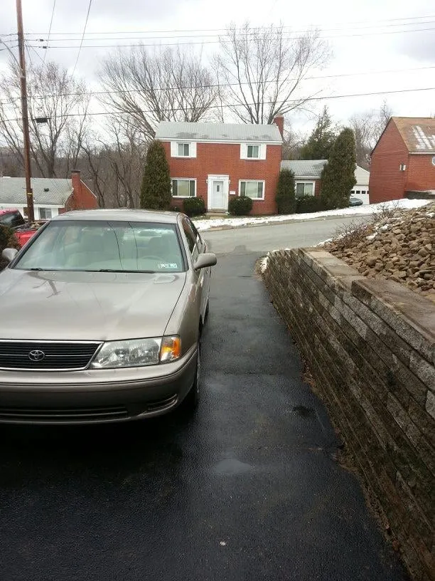 Expert fence installation service in Pittsburgh, PA - Solid Contracting