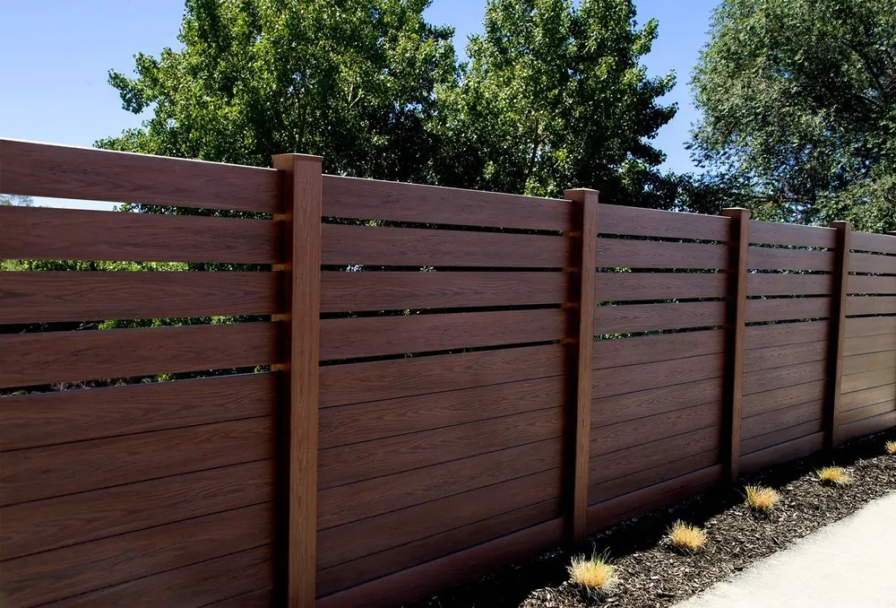 Reliable fence repair service in Pompano Beach, FL - Solid Fencing