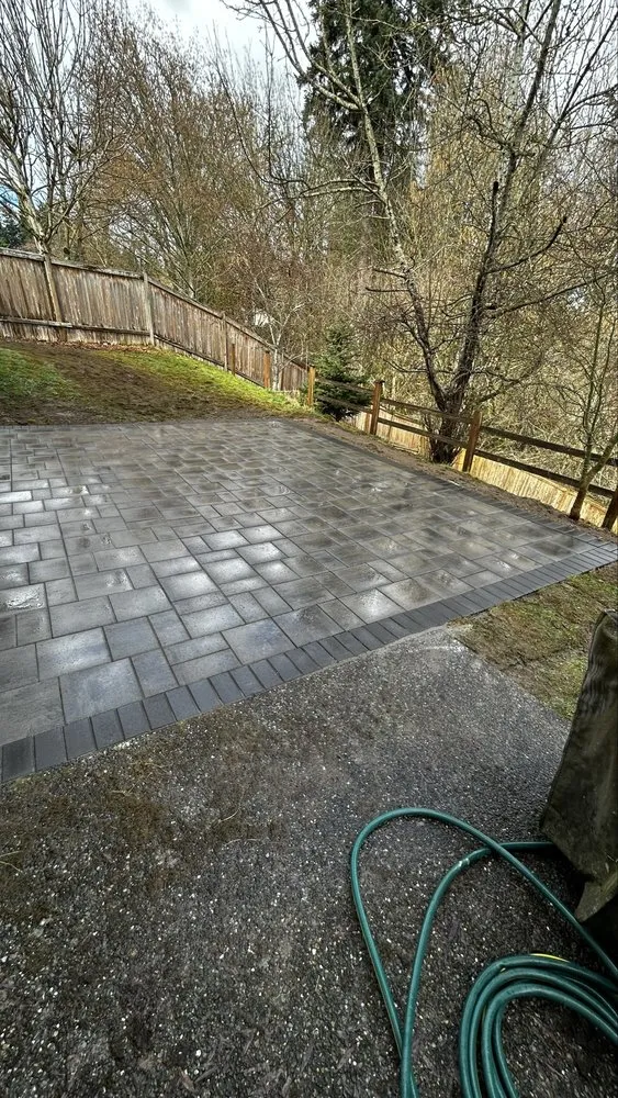 Top-rated chain link fencing experts serving Everett, WA - Solid Ground Landscape