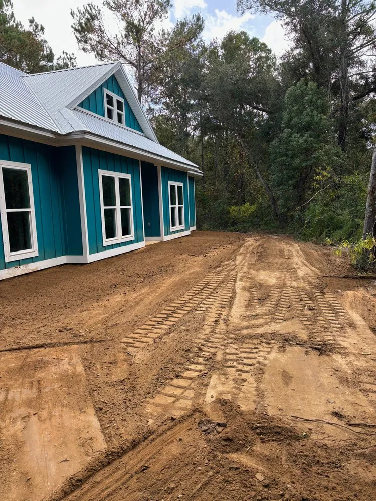 Reliable fence repair for homes in Daphne, AL by Solid Ground Solutions
