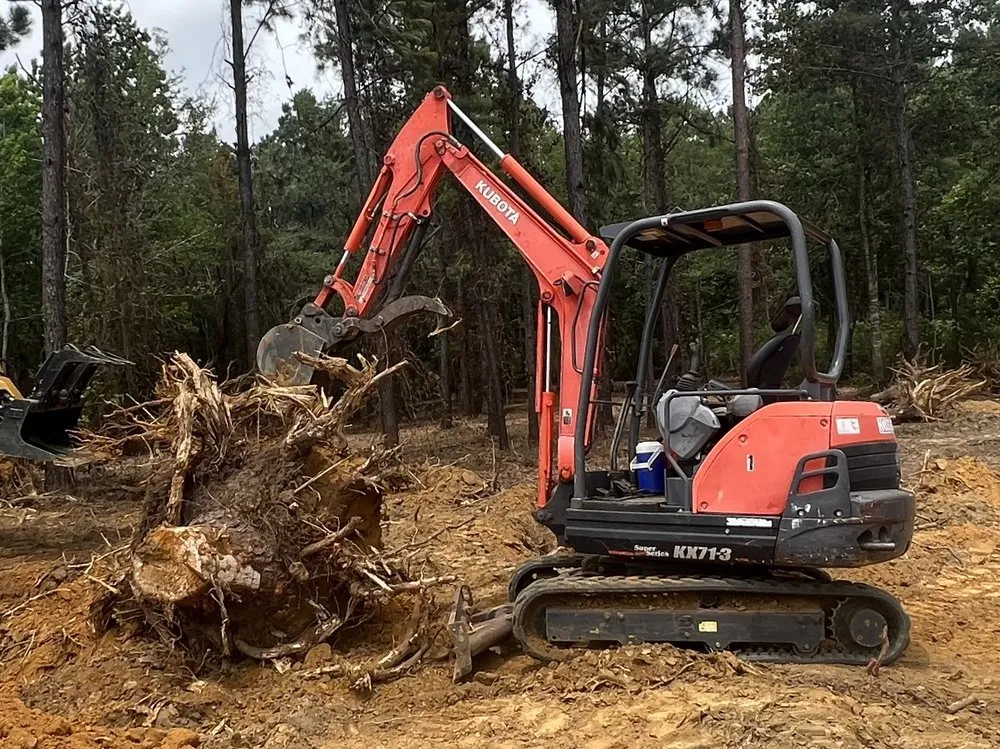 Quality wood fence service service in Daphne, AL - Solid Ground Solutions