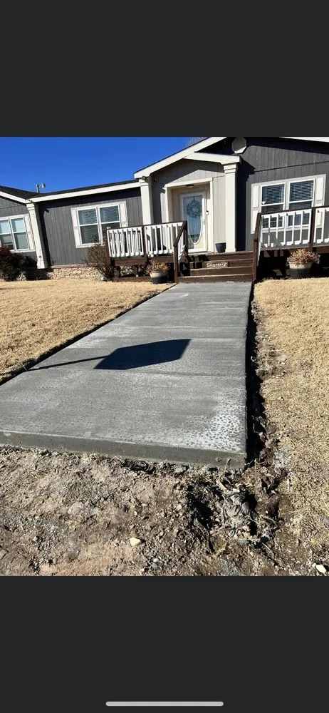 Professional chain link fencing experts serving The Village, OK - Solid Structures