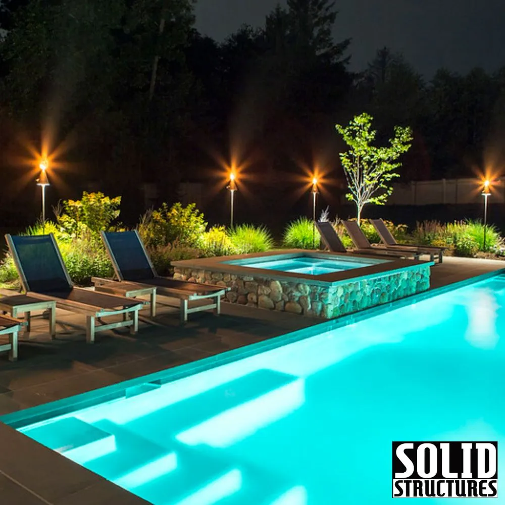 Reliable fence installation experts serving Virginia Beach, VA - Solid Structures
