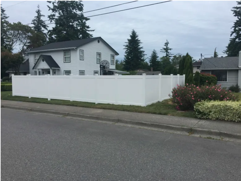 Local vinyl fence installation for homes in Bothell, WA by Sound Services & Construction