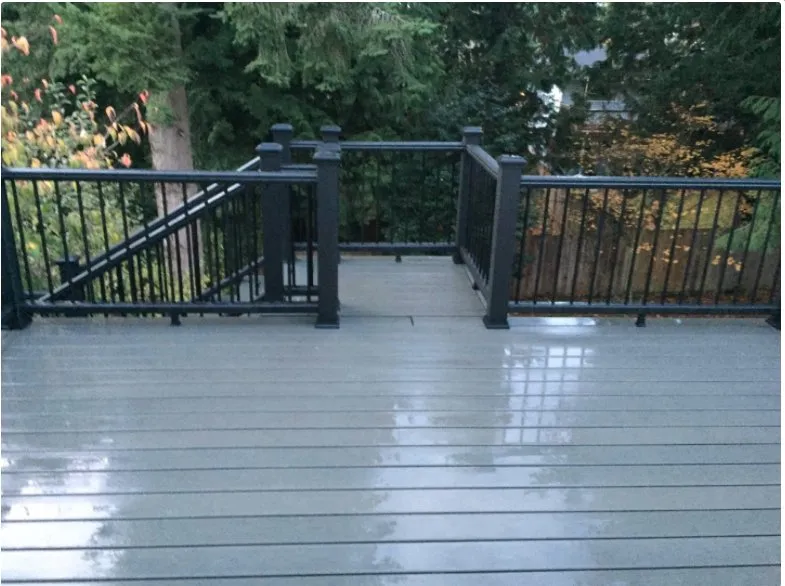 Quality wood fence service service in Bothell, WA - Sound Services & Construction