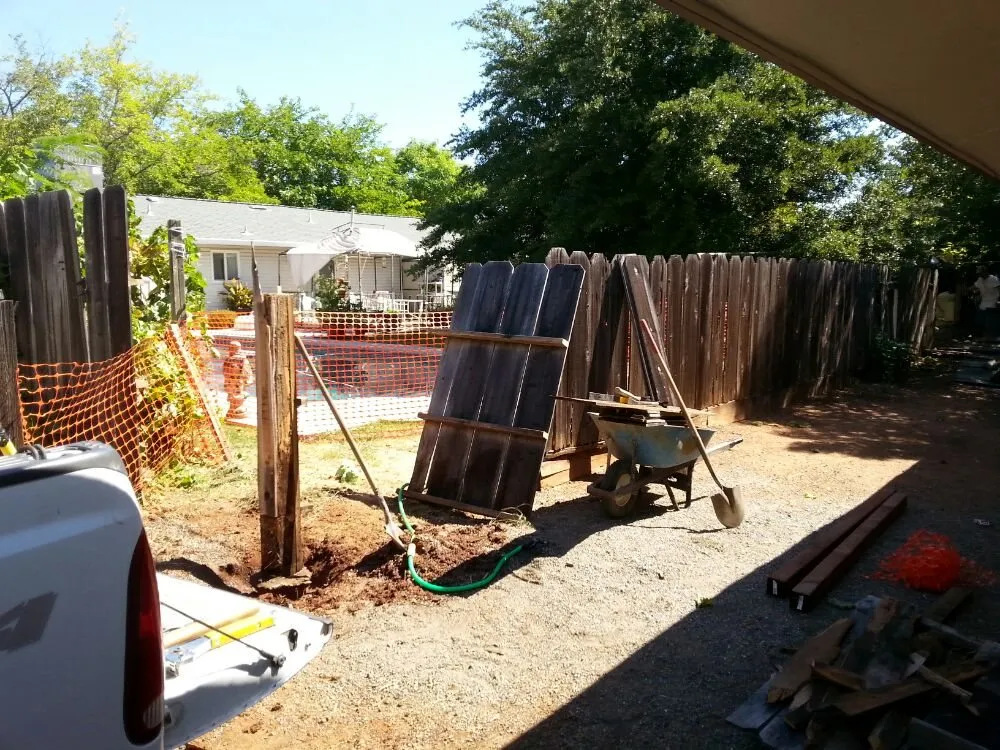 Local chain link fencing service in Redding, CA - SRH General Engineering