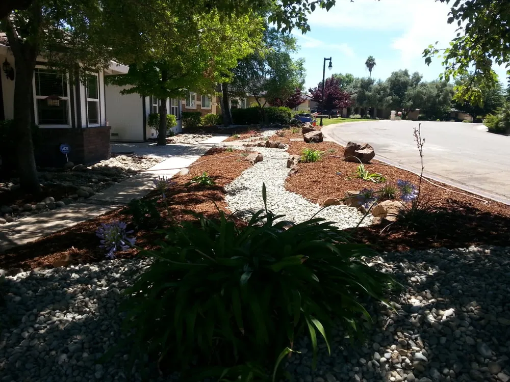 Local chain link fencing in Redding, CA by SRH General Engineering