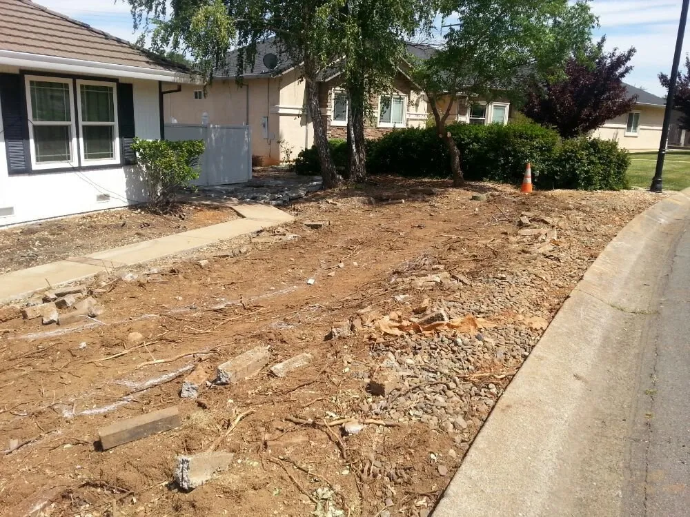 Expert fence installation service in Redding, CA - SRH General Engineering