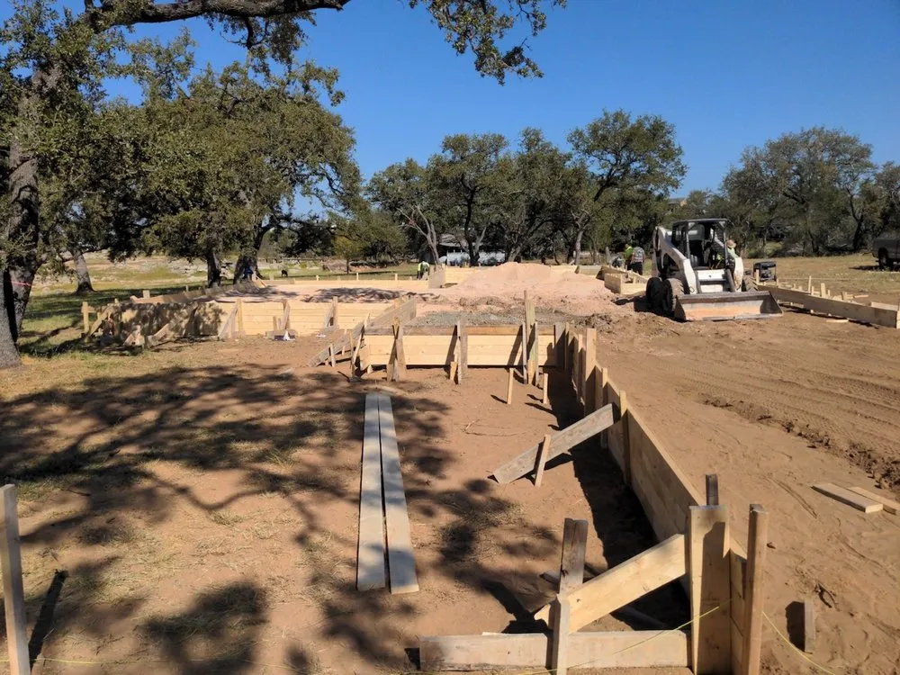 Top-rated chain link fencing for homes in Bertram, TX by Steaples Construction