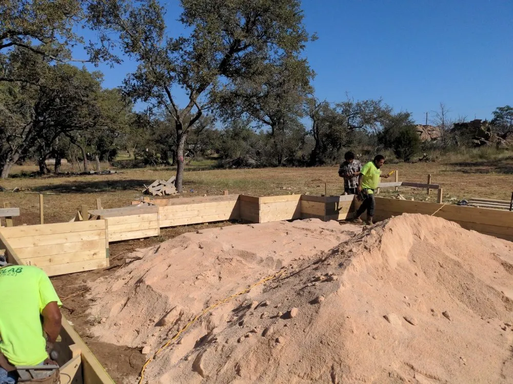Trusted fence installation service in Bertram, TX - Steaples Construction