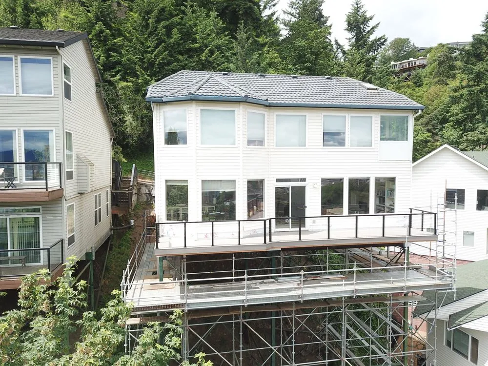 Quality fence repair service in Gresham, OR - Stellar Construction